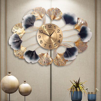 Modern Round Metal Wall Clock – Nordic Design