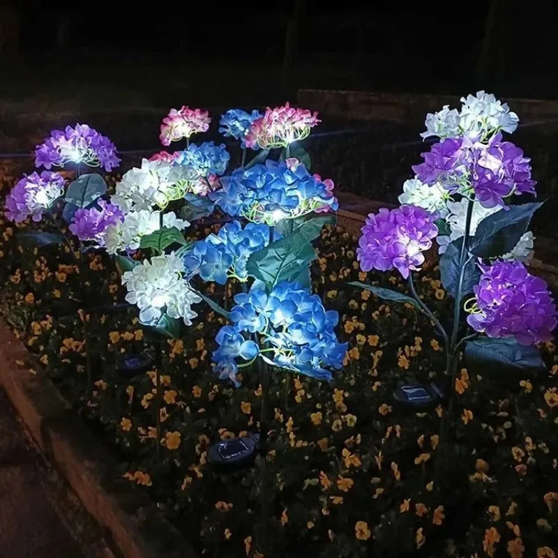 Hydrangea Solar Garden Lamp – 3-Head Outdoor Flower Light