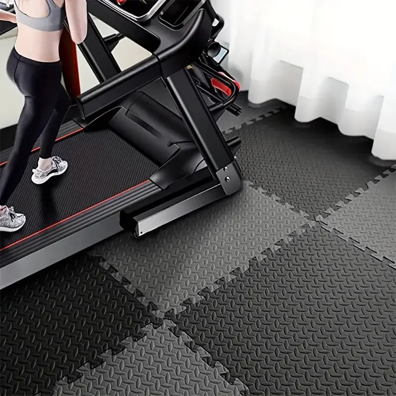 PVC Interlocking Gym Floor Tiles – 30x30cm, 10mm Thick Non-Slip Fitness Mat