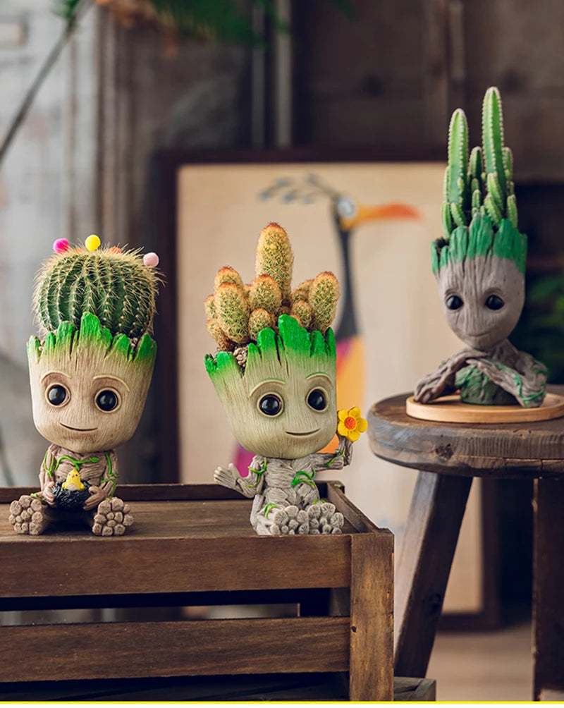 Groot Tree Man Miniature Figurine 5cm – Adorable Galaxy Guardian Desk Ornament, Succulent Planter, Pop Culture Home Decor Gift