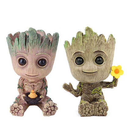 Groot Tree Man Miniature Figurine 5cm – Adorable Galaxy Guardian Desk Ornament, Succulent Planter, Pop Culture Home Decor Gift