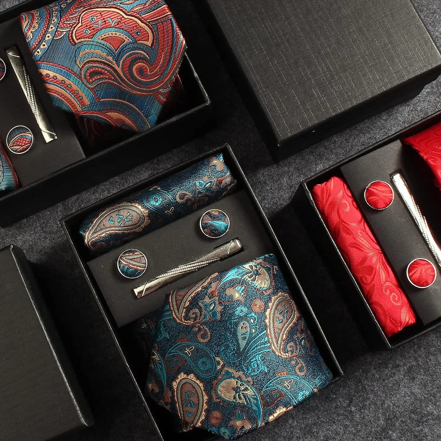 Silk Paisley Necktie Gift Set – Tie, Pocket Square, Cufflinks & Clip