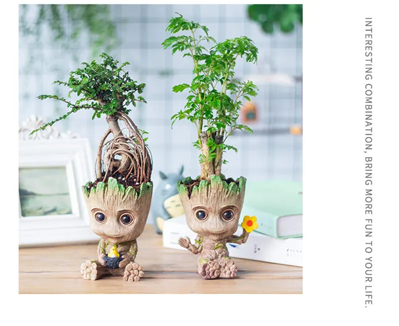 Groot Tree Man Miniature Figurine 5cm – Adorable Galaxy Guardian Desk Ornament, Succulent Planter, Pop Culture Home Decor Gift