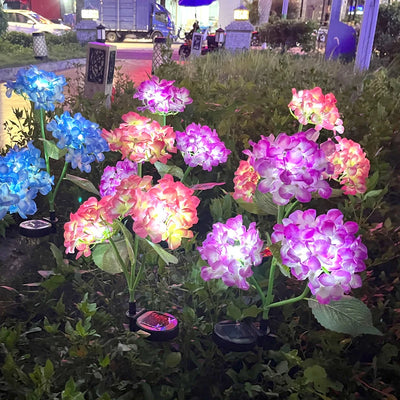 Hydrangea Solar Garden Lamp – 3-Head Outdoor Flower Light