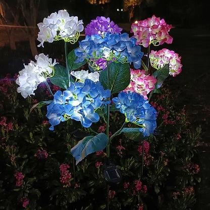 Hydrangea Solar Garden Lamp – 3-Head Outdoor Flower Light