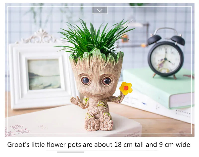 Groot Tree Man Miniature Figurine 5cm – Adorable Galaxy Guardian Desk Ornament, Succulent Planter, Pop Culture Home Decor Gift